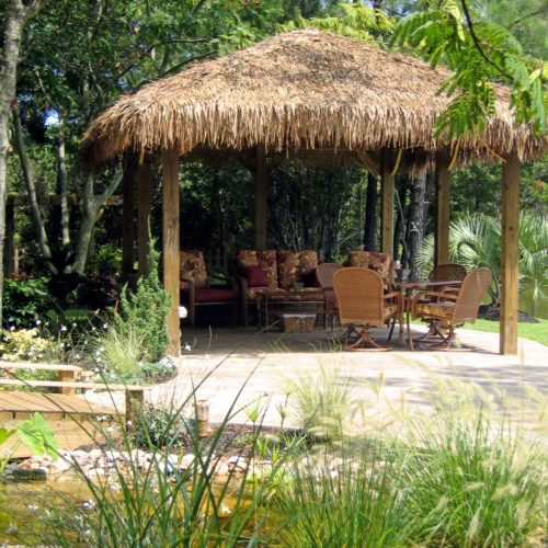 obx tiki hut bar, outer banks outside bar, kitty hawk pool landscaping